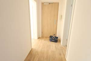 3-Raumwohnung mit Balkon und Dusche – Sterzelstraße 7, 9117 Siegmar, Chemnitz – Vorschaubild 4