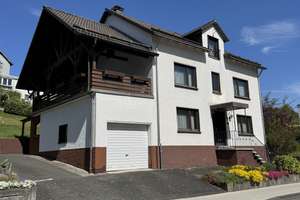 Großes Einfamilienhaus in Siegen-Geisweid – Im Wiesental 14, 57078 Geisweid, Siegen – Vorschaubild 2