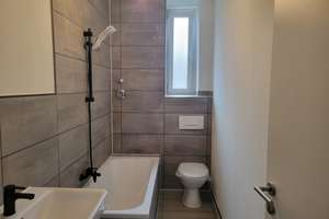 Erstbezug nach Sanierung - helle 2-Zimmer-Wohnung zu vermieten – Die vollständige Adresse der Immobilie erhältst du vom Anbieter., 75175 Oststadt, Pforzheim – Vorschaubild 1