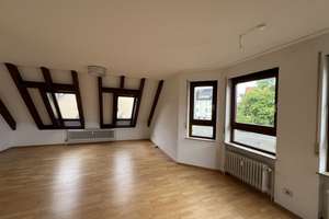 Charmant, hell  begehrt – Maisonette mit Balkon in Stuttgart-Degerloch – Die vollständige Adresse der Immobilie erhältst du vom Anbieter., 70597 Waldau, Stuttgart – Vorschaubild 11