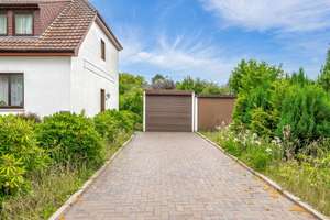 Bremen-Arsten: Charmante Doppelhaushälfte mit großem Gartenbereich in ruhiger Wohnlage – Die vollständige Adresse der Immobilie erhältst du vom Anbieter., 28279 Arsten, Bremen – Vorschaubild 3