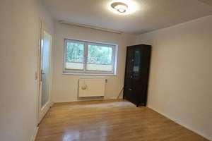 Charmantes Reihenhaus direkt am Park in Kassel-Niederzwehren – ideal für Familien und Tierliebhaber  – Die vollständige Adresse der Immobilie erhältst du vom Anbieter., 34134 Niederzwehren, Kassel – Vorschaubild 2