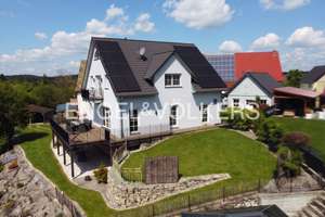 Exklusives KfW-40-EFH & hist. Schulgebäude in traumhafter Naturkulisse - modernes Wohnen im Landh... – Die vollständige Adresse der Immobilie erhältst du vom Anbieter., 73486 Adelmannsfelden – Vorschaubild 4