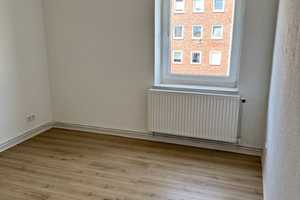 Helle, sanierte 2-Zimmer Wohnung ab dem 16.06.2025 zu vermieten – Schillerstr. 97, 27570 Bremerhaven – Vorschaubild 3