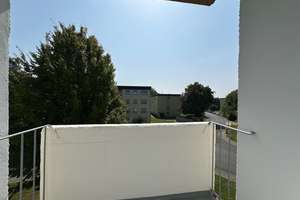 Neue Wohnung, neues Glück! Individuelle 2-Zi.-Wohnung – Käthe-Kollwitz-Str. 2, 51377 Steinbüchel, Leverkusen – Vorschaubild 1