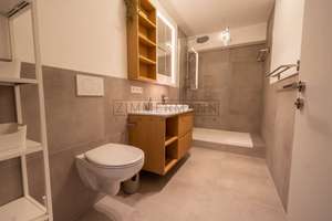 H16 Living am Rotebühlplatz – Erstbezug nach Komplettumbau in Stuttgart-Mitte – Die vollständige Adresse der Immobilie erhältst du vom Anbieter., 70174 Neue Vorstadt, Stuttgart – Vorschaubild 22