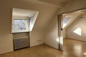 Bezugsfrei !!
Großes 3-Familienhaus (240 m²/9 Zimmer) mit Sonnengarten und Sonnenbalkon in TOP-Lage – Bonn – Vorschaubild 31