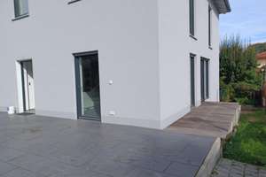 Energie-effizient, neuwertig und bezugsfertig: Toskanahaus in Burglengenfeld – Die vollständige Adresse der Immobilie erhältst du vom Anbieter., 93133 Burglengenfeld – Vorschaubild 5