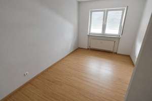 Sehr schöne 2-Zi. ETW mit Balkon und TG-Stellplatz in MA-Käfertal