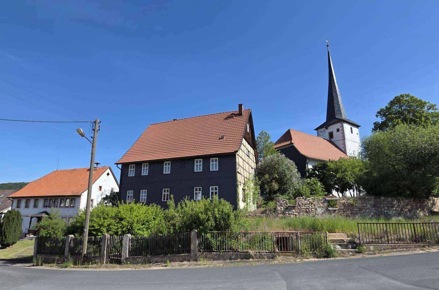 Denkmalobjekt: Das Pfarrhaus zu Lengfeld, Schulstr. 2, Hildburghausen Kreis – Bild 4