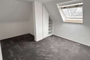 Geräumige 3-Zimmer-Dachgeschosswohnung mit Fussbodenheizung in Kettwig – Die vollständige Adresse der Immobilie erhältst du vom Anbieter., 45219 Kettwig, Essen – Vorschaubild 8
