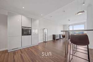 EINE DER BESONDEREN PERSPEKTIVEN FRANKFURTS – 163 m² Luxus mit Balkon, Kamin & Skylineblick – 60326 Gallus, Frankfurt am Main – Vorschaubild 8