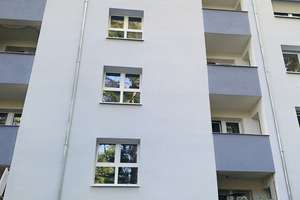 Helle 3-Zimmer Wohnung mit Balkon im 2. OG in Karlsruhe-Waldstadt – Kolbergerstraße 16b, 76139 Waldstadt, Karlsruhe – Vorschaubild 1