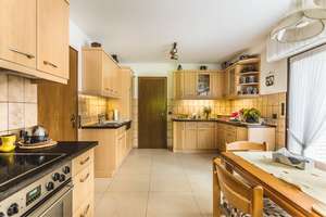 Attraktives Einfamilienhaus im Bungalowstil
mit sonnigem Grundstück und Garage – Die vollständige Adresse der Immobilie erhältst du vom Anbieter., 52076 Walheim, Aachen – Vorschaubild 13