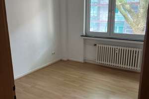 Schöne 3-Zimmer Wohnung in ruhigem Haus in Essen Frohnhausen – Raumerstr. 11, 45144 Frohnhausen, Essen – Vorschaubild 4