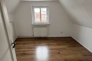 Großzügige Maisonette-Wohnung mit zwei Balkonen in Bremen-Findorff – Die vollständige Adresse der Immobilie erhältst du vom Anbieter., 28215 Findorff-Bürgerweide, Bremen – Vorschaubild 16