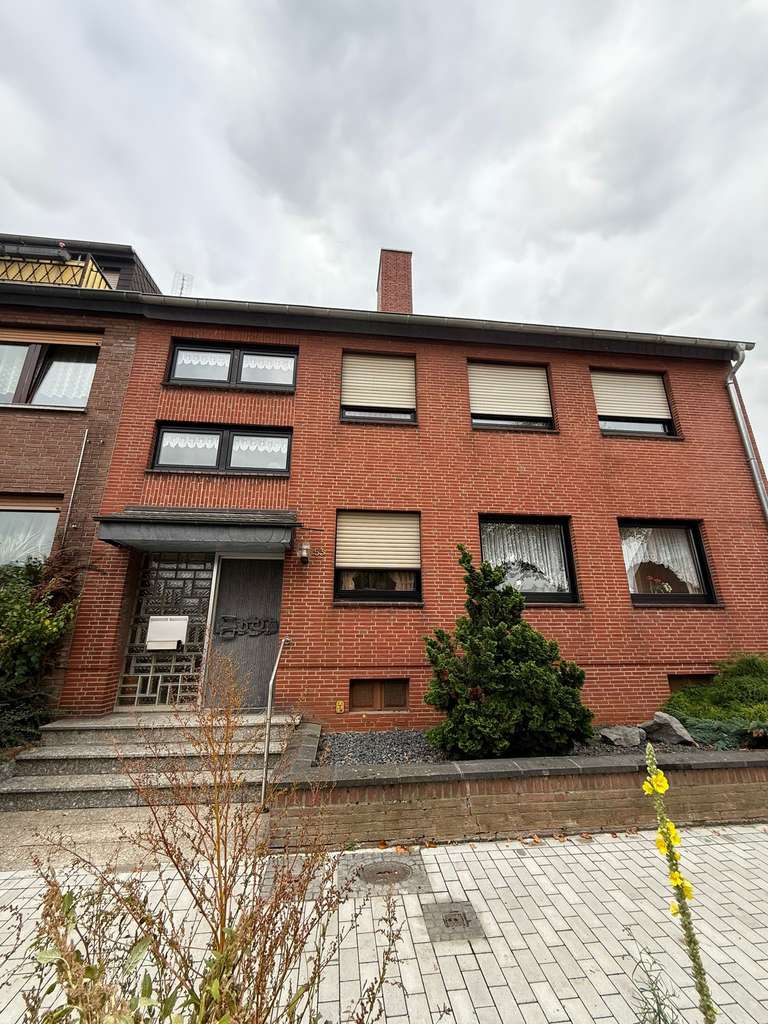 Charmantes Zweifamilienhaus in Anrath - Ideal für Familien oder als Kapitalanlage