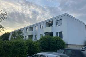 Erstbezug nach Sanierung: 3-Zi.-Wohnung mit Balkon in Wolfsburg