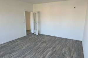 Sanierte 2 Zimmerwohnung in Flingern mit Balkon zu vermieten – Die vollständige Adresse der Immobilie erhältst du vom Anbieter., 40235 Flingern Nord, Düsseldorf – Vorschaubild 3