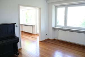 **KILLESBERGWOHNEN** DHH mit Charme in BESTLAGE & PANORAMABLICK | GROSSEM GARTEN & GARAGE – Die vollständige Adresse der Immobilie erhältst du vom Anbieter., 70192 Killesberg, Stuttgart – Vorschaubild 11