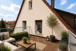 Kernsanierte 3-Zimmer-Wohnung mit Dachterrasse in Stuttgart-Untertürkheim – Sattelstraße 85, 70327 Untertürkheim (Ortsteil), Stuttgart – Vorschaubild 11