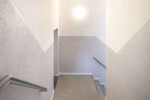 Altbaucharme in Kreuzberg: 1-Zimmer-Wohnung zwischen Kiezleben, Spree und Görlitzer Park! – Lausitzer Straße 45, 10999 Kreuzberg, Berlin – Vorschaubild 6