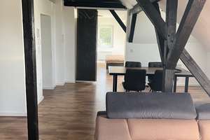Stilvoll modernisiert und voll möblierte 2,5-Zimmer-Wohnung in Duisburg – Dinslaker Straße 36, 47169 Wehofen, Duisburg – Vorschaubild 3