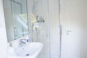 Möbliertes 1-Zimmer-Appartment sucht neuen Mieter! – Juister Weg 8, 30163 List, Hannover – Vorschaubild 10
