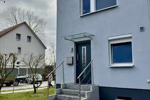 Modernisiertes Reihenendhaus mit Kamin, Garten & neuer Ausstattung in Stade – Die vollständige Adresse der Immobilie erhältst du vom Anbieter., 21682 Stade – Vorschaubild 1