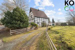 Historisches Fachwerkhaus mit großem Grundstück in begehrter Lage! Liebhaberprojekt! – Die vollständige Adresse der Immobilie erhältst du vom Anbieter., 58093 Emst, Hagen – Vorschaubild 1