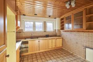 Lichtdurchflutete großzügige Eigentumswohnung mit Südwestloggia und Garage in Wahnheide – Die vollständige Adresse der Immobilie erhältst du vom Anbieter., 51147 Wahnheide, Köln – Vorschaubild 11