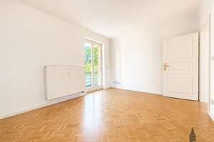 Bezugsfreie 3-Zimmer-Wohnung mit Balkon, Stellplatz & Einbauküche – Die vollständige Adresse der Immobilie erhältst du vom Anbieter., 1219 Strehlen, Dresden – Vorschaubild 11