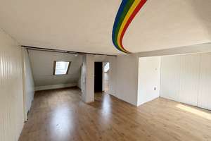 5-ZIMMER-REIHENMITTELHAUS MIT GARAGE UND KLEINEM GARTEN IN RUHIGER LAGE VON ALTDORF – Die vollständige Adresse der Immobilie erhältst du vom Anbieter., 90518 Altdorf bei Nürnberg – Vorschaubild 26