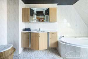 Property thumbnail 22