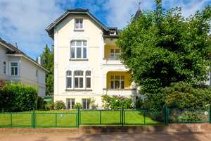 Wohnen & Investieren! Historisches Mehrfamilienhaus in Othmarschen in Top–Zustand. – Die vollständige Adresse der Immobilie erhältst du vom Anbieter., 22605 Othmarschen, Hamburg – Vorschaubild 1