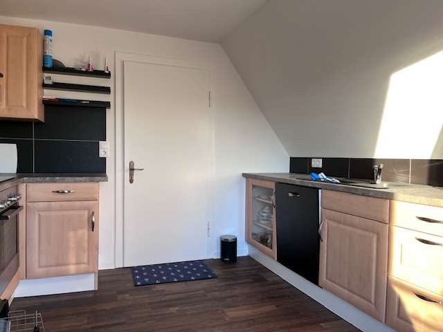 Immobilie in Erndtebrück - Großzügiges Wohnhaus in ruhiger Lage von Erndtebrück - Bild 1