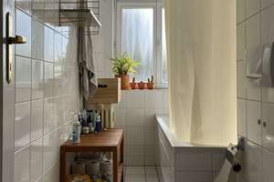 Alltagstaugliche 3,5-Zimmer-Wohnung am Strausberger Platz – Strausberger Platz 14, 10243 Friedrichshain, Berlin – Vorschaubild 25