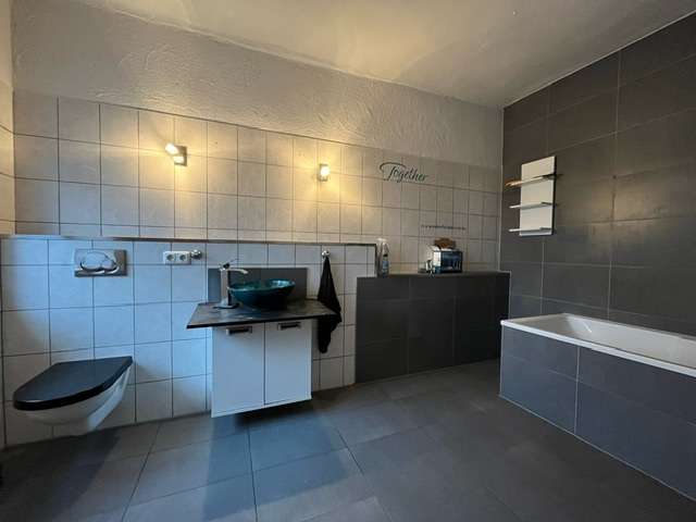 Immobilie in Alsdorf - Einfamilienhaus in verkehrsberuhigter Seitenstraße - Bild 2