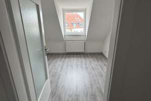 Geräumige 4-Zimmer DG Wohnung in zentraler Lage in Hannover Oststadt – Lister Meile 38, 30161 Oststadt, Hannover – Vorschaubild 10