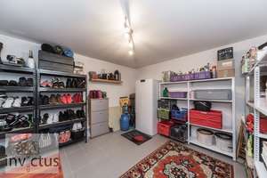 Wohnen mit Stil: Großzügiges Haus mit 6 Zimmern, Wintergarten, Doppelgarage, Kamin & Einliegerwhg! – Die vollständige Adresse der Immobilie erhältst du vom Anbieter., 74211 Leingarten – Vorschaubild 36