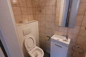 MG Giesenkirchen 3 Zimmer,Garage,Gäste WC,Bad mit Badewanne und Dusche,Saniert – Mönchengladbach – Vorschaubild 13