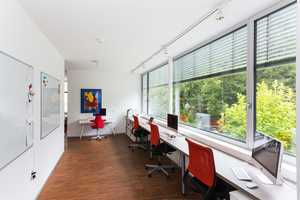 Elegantes Design trifft auf exklusive Lage: Modernes Traumhaus in Nikolassee – Berlin – Vorschaubild 10