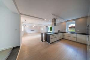 Wunderschöne sanierte Hofreite mit Innenhof und Garten in Wiesbaden-Nordenstadt – Die vollständige Adresse der Immobilie erhältst du vom Anbieter., 65205 Nordenstadt, Wiesbaden – Vorschaubild 5