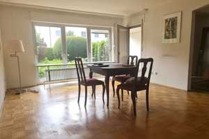 Großes Reihenhaus mit Potential in familienfreundlicher Lage von Germering – Fürstenfeldbruck (Kreis) – Vorschaubild 2
