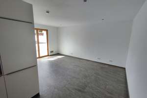 Ruhiger Wohnbereich im Neubau in Trudering – Neusatzerstraße 5, 81825 Waldtrudering, München – Vorschaubild 2