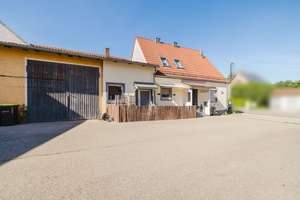 Zuhause mit Charakter, Platz für die Familie und Raum für Ihre Leidenschaften – Die vollständige Adresse der Immobilie erhältst du vom Anbieter., 86633 Neuburg an der Donau – Vorschaubild 2