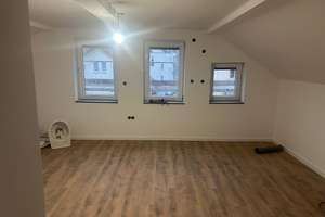 10363 - Modernes saniertes Einfamilienhaus mit Dachterrasse in Frankfurt-Praunheim – 60488 Praunheim, Frankfurt am Main – Vorschaubild 15