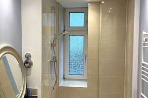 Sanierte Altbau-Wohnung mit Eichenparkett & separater Küche im Zillekiez! – Die vollständige Adresse der Immobilie erhältst du vom Anbieter., 10585 Charlottenburg, Berlin – Vorschaubild 8