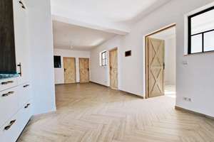 EG Wohnung mit Terrasse | NACHHALTIGSTE Immobilie Wolfsburgs, Lehmbau, PV - Autarkie, Appsteuerung – Am Küsterberg 6A, 38442 Ehmen, Wolfsburg – Vorschaubild 3