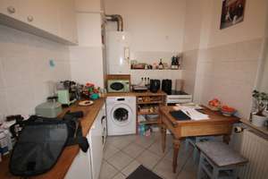 Hell und ruhig mit Parkett+EBK+Wintergarten im Altbau Nordend Ost/Bornheim nähe Berger Straße – Die vollständige Adresse der Immobilie erhältst du vom Anbieter., 60385 Ostend, Frankfurt am Main – Vorschaubild 5